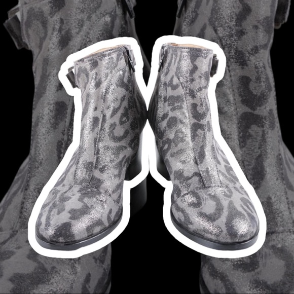 Thakoon Addition Leopard Print Leather Ankle Boots - Picture 2 of 11